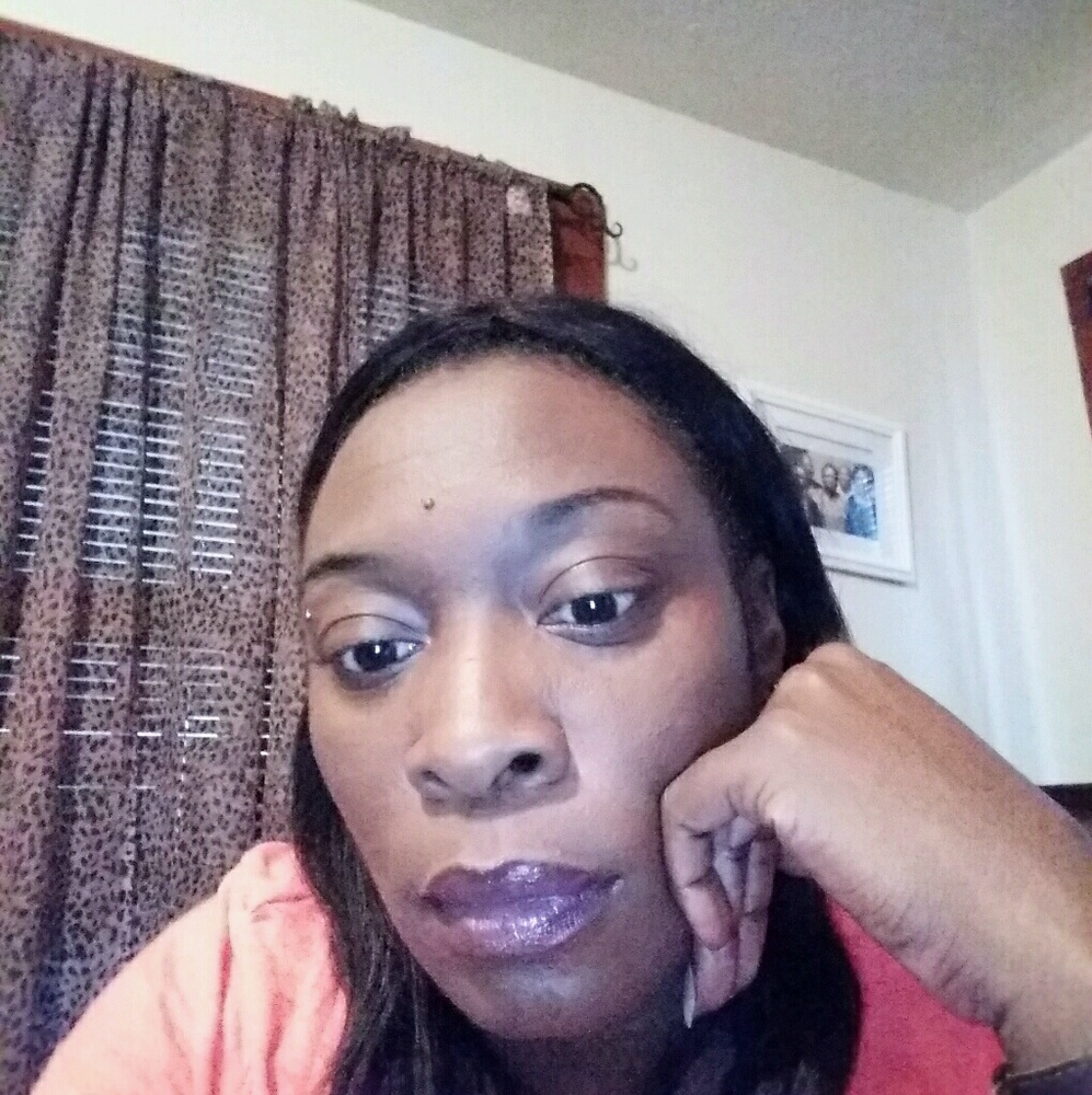 Meet your Posher, Temeka